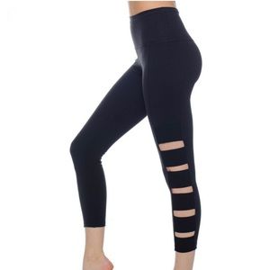 Beyond Yoga capris